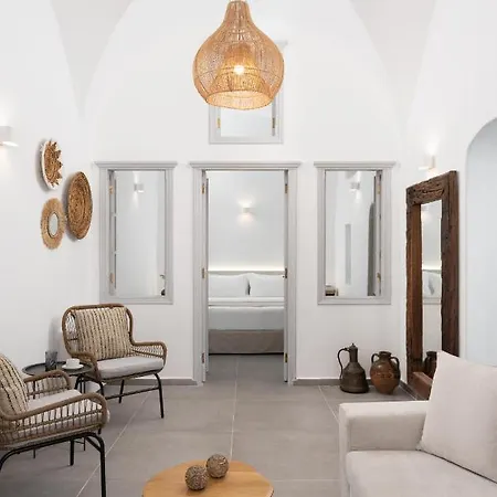 卡斯特罗宅邸公寓 * Pýrgos