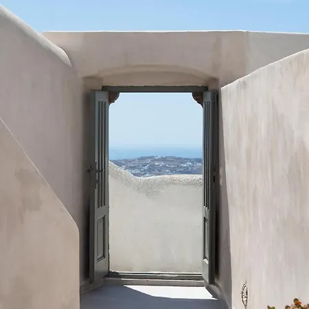 卡斯特罗宅邸公寓 *