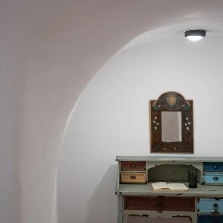 卡斯特罗宅邸公寓