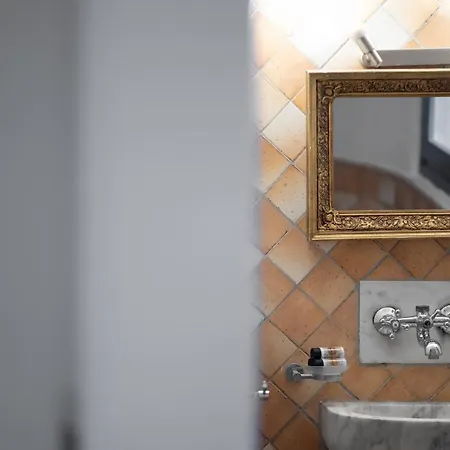 卡斯特罗宅邸公寓 公寓 *