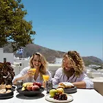 Kastro Mansion * Πύργος