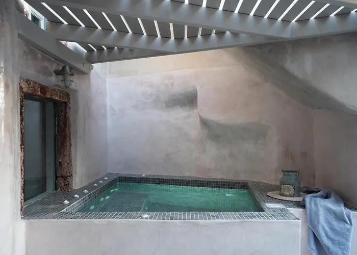 Kastro Mansion * Pýrgos